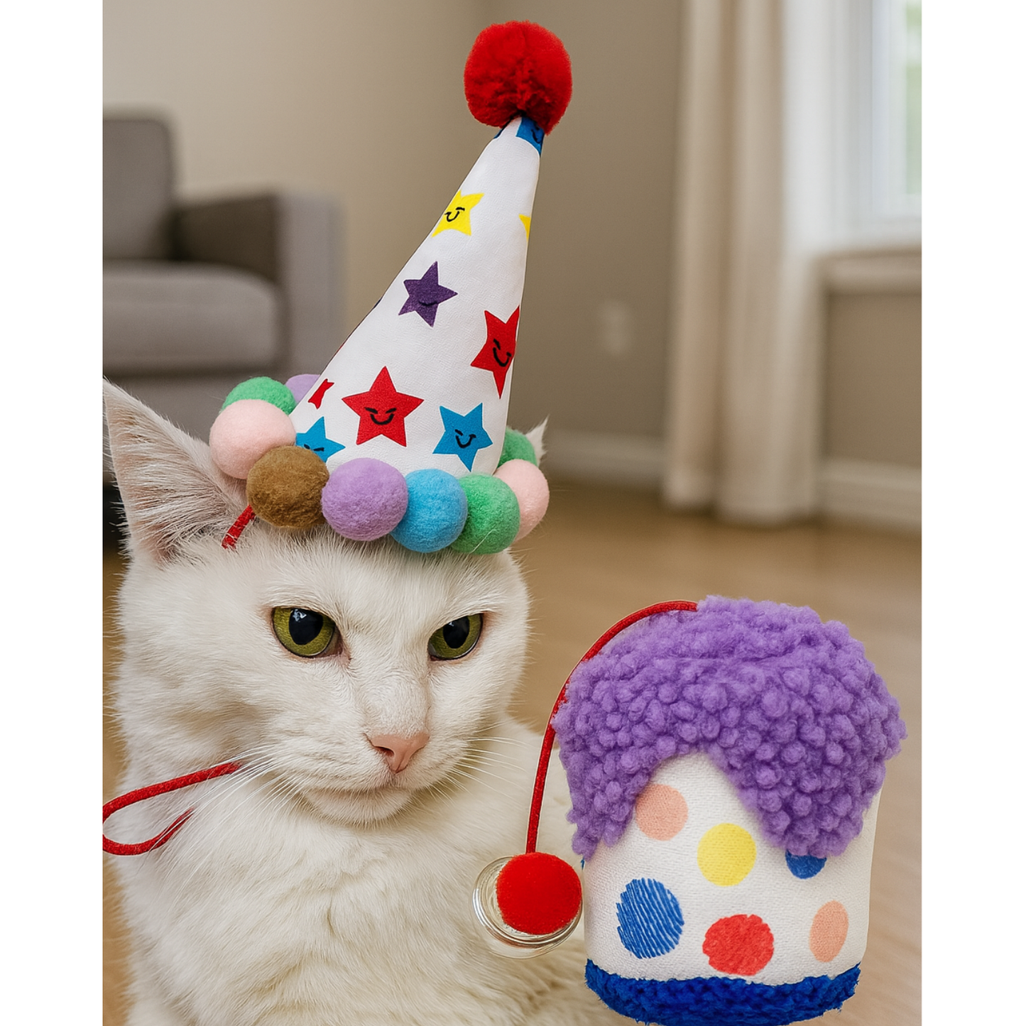 Kedi Parti Kutusu 4’lü Set | Parti Şapkası, Peluş Pasta, Peluş Hediye Kutusu ve Ödül Maması